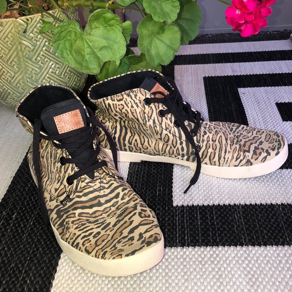 Toms Shoes - Toms High Top Leopard Sneakers 8.5